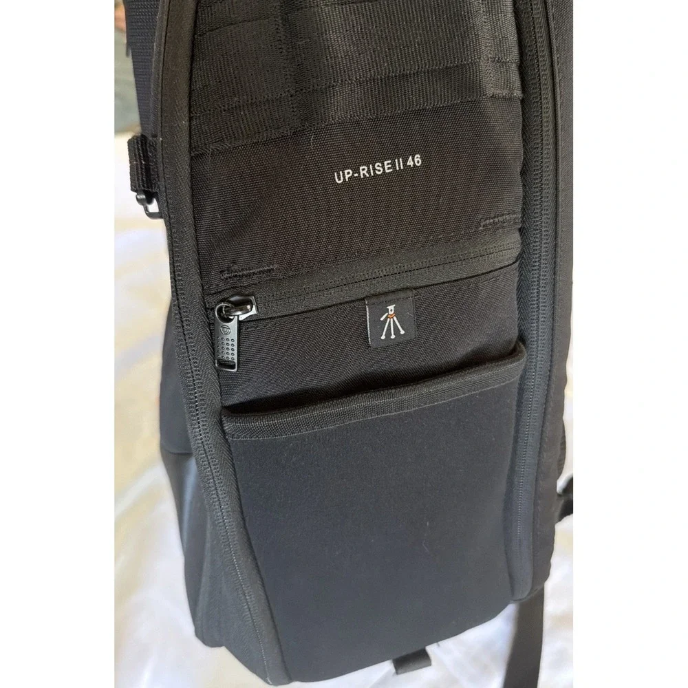 Vanguard Up-Rise 48 Backpack Camera Bag SLR + Laptop + Rain Cover